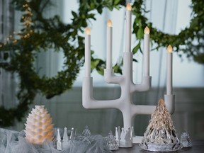 Create a winter wonderland on your holiday table this season.