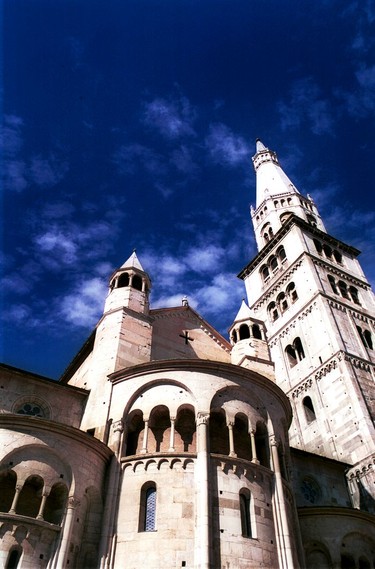 The Cathedral of Modena (established in 1099) is one of the finest Romanesque cathedrals in Italy.
