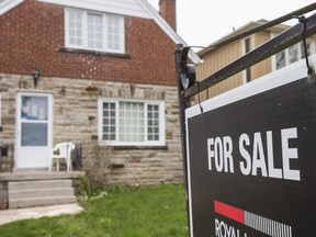 Home prices are forecast to range between $501,400 and $521,600.