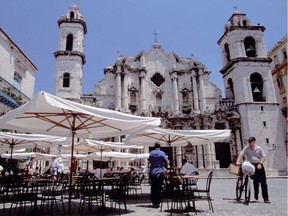 Restaurante el Patio sprawls out over the Plaza de la Cathedral.
