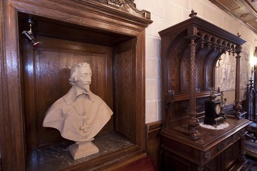 Interior detail at Château de Montaubois.