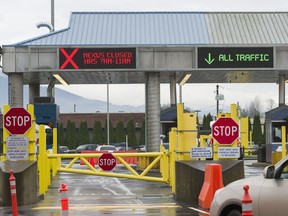 Border officials say a man from Alaska has been charged with smuggling assault-style guns at a border crossing in Abbotsford.