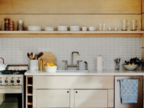 Provide information about soap and linen brands you use or extra information about the house amenities, especially in spaces like the kitchen – can seal the deal for potential Airbnb visitors.