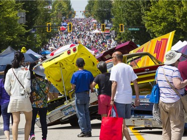 Hats Off Day is a huge, one-day street festival featuring a colourful main-street style parade followed by a big street party. Hastings Street from Boundary Road to Gamma Avenue is car-free for the event.