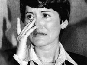 Rosie Ruiz breaks into tears as she denies she cheated to become the top woman finisher in the Boston Marathon.