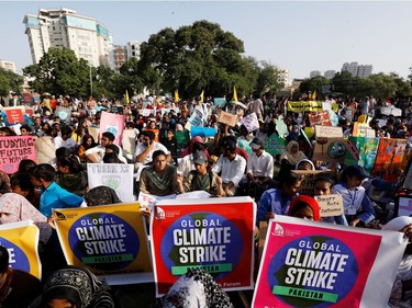 People take part in the Global Climate Strike in Karachi, Pakistan September 20, 2019. REUTERS/Akhtar Soomro