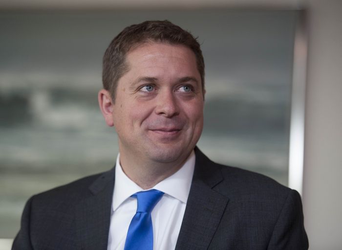 Daphne Bramham: Why don't Canadians like Andrew Scheer?