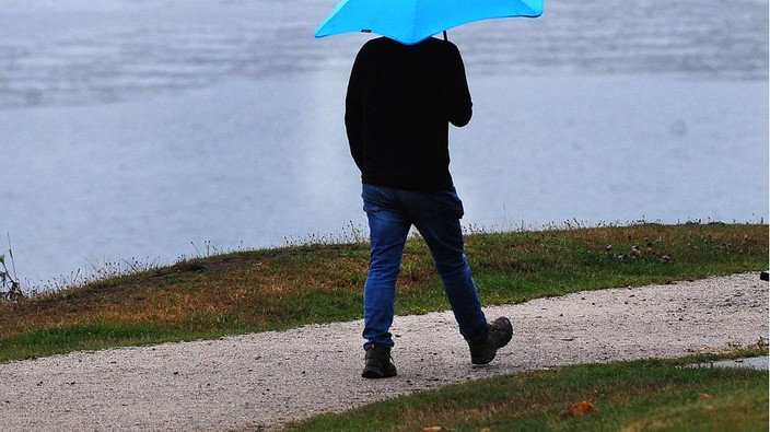 Vancouver Weather: Chance of drizzle then showers