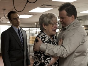 (L-r) Sam Rockwell as Watson Bryant, Kathy Bates as Bobi Jewell and Paul Walter Hauser as Richard Jewell (l-r)  in In the new Clint Eastwood film Richard Jewell. 
Photo credit: Claire Folger