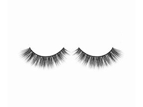 Lashes from the Canadian brand Lithe Lashes.