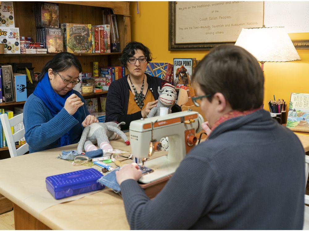 'Textile Fixary and Stuffy Triage' rescues your old teddy bear or coat ...