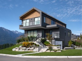 The 51 single-family home University Heights development in Squamish is situated on 22 acres, with typical lot sizes ranging from 4,000 to 4,500 square feet.