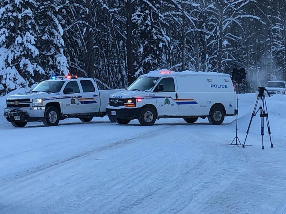 RCMP set up blockade on trucking road at centre of Indigenous pipeline ...