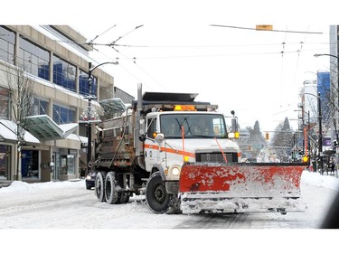 Snow scenes from the Lower Mainland which was under an extreme weather warning with most schools closed and people advised to stay home if possible in Vancouver on Jan. 15, 2020.