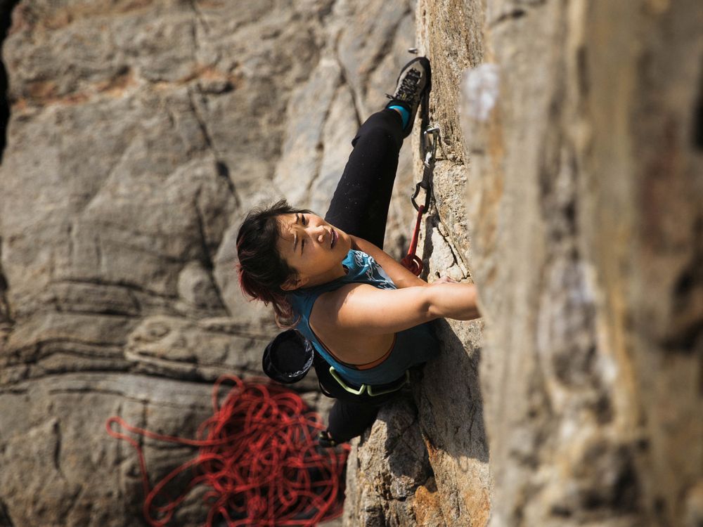 7 OF THE BEST FEMALE CLIMBERS TO FOLLOW - GUTSY GIRLS ADVENTURE FILM TOUR
