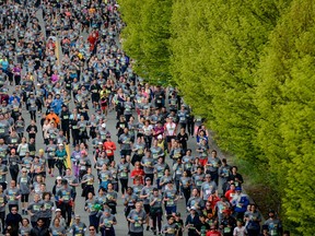 At the 2019 Sun Run, 5,000 kilograms of recyclable materials were sorted out from the garbage, resulting in a diversion rate of 97.4 per cent.