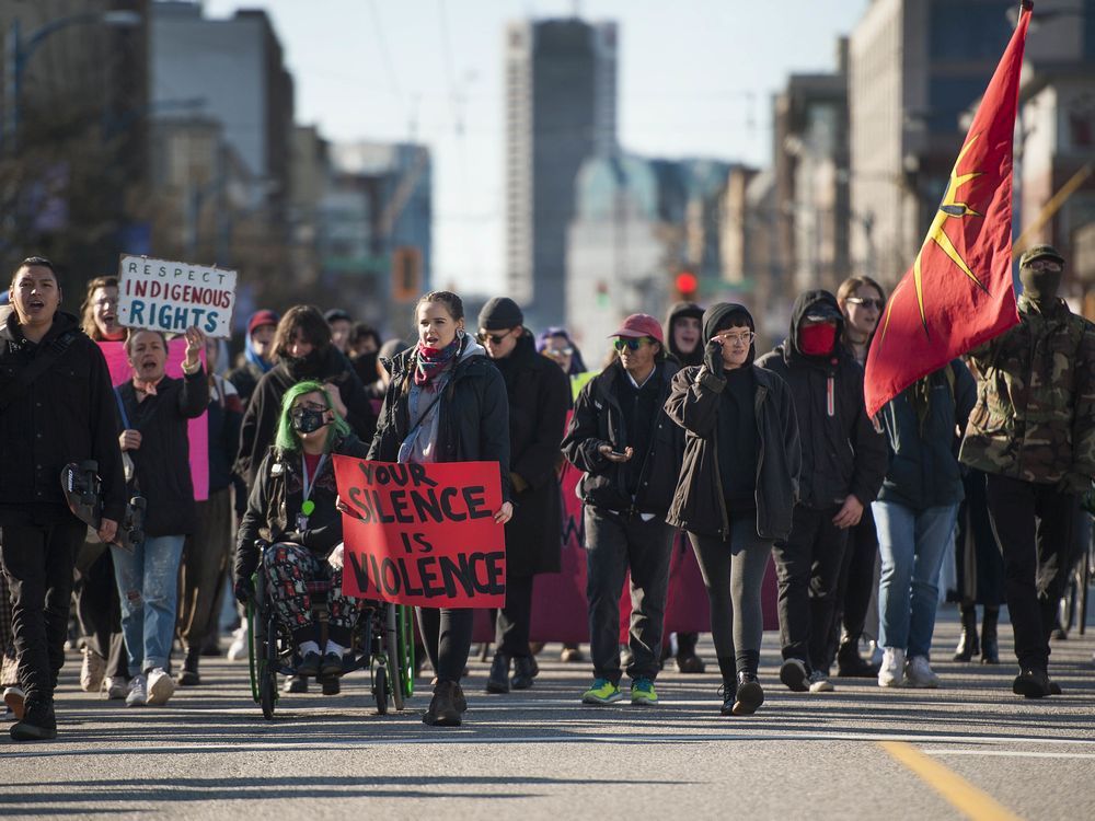 East Hastings Street reopens to traffic after pipeline protest ...