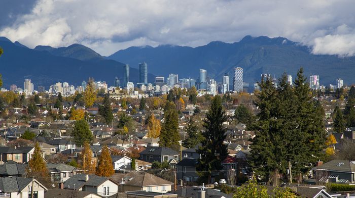 Minimum income to buy a home in Vancouver rises to $246,100: Report