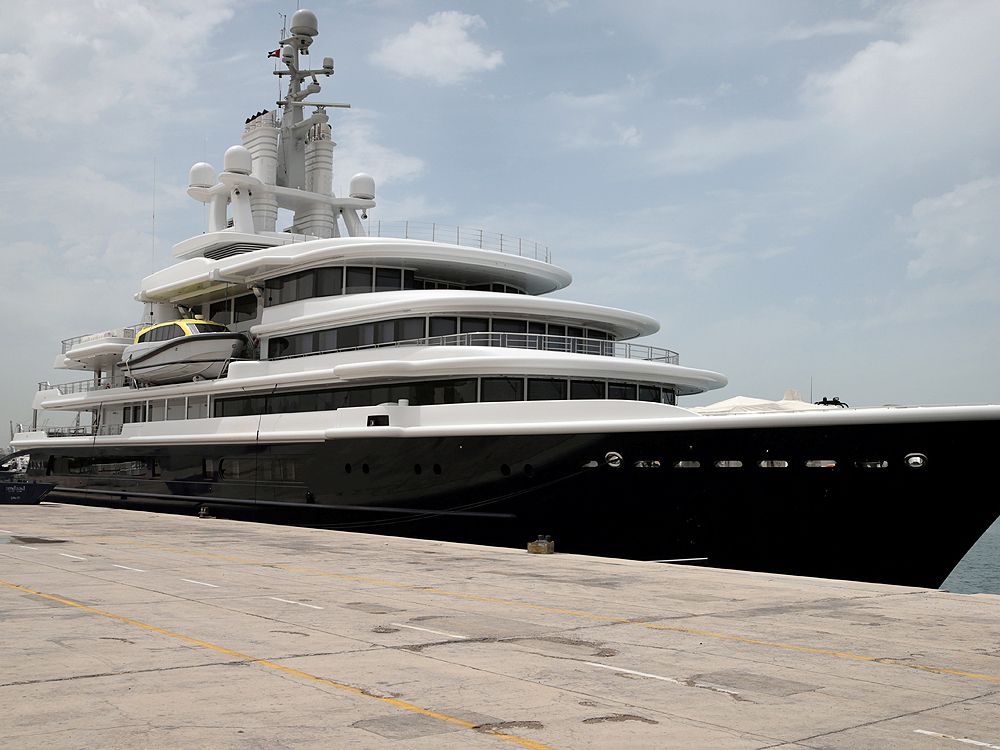 half billion dollar yacht