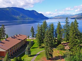 An aerial view of Quaaout-Lodge.