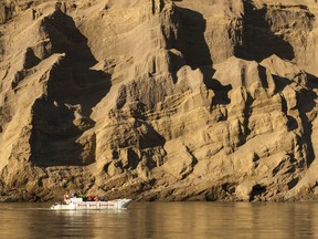 The cutbacks seen here in the Soda Creek Canyon of the Cariboo portion of the Fraser River are made up of fine clay, sand and gravel. Sometimes they collapse into the water adding to the river's brownish colour. Photo: Rick Blacklaws