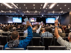 Delegates at the 2019 Union of B.C. Municipalities convention in Vancouver vote on resolutions.