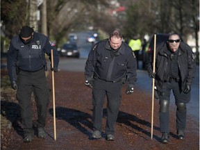 Vancouver police search and canvass team members investigate a homicide Saturday morning, Dec. 12, 2020, that occurred the night before at East 6th Avenue and Cassiar Street.


(Photo by Jason Payne/ PNG)

(For story by reporter) ORG XMIT: homicide [PNG Merlin Archive]