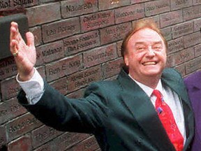 Friday July 6, 2007 Page G7 / Melly mug / OBIT JULY 2007 A file photo taken in 2007 in Liverpool shows Gerry Marsden during the unveiling of a wall of fame opposite the Cavern Club.