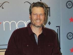 Blake Shelton.