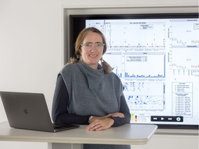 Caroline Colijn, Canada 150 Research Chair in Mathematics for Evolution, Infection and Public Health, is a professor at SFU. The school has conducted a study based on mathematical modelling looking at a link between larger family sizes and COVID-19 transmission.