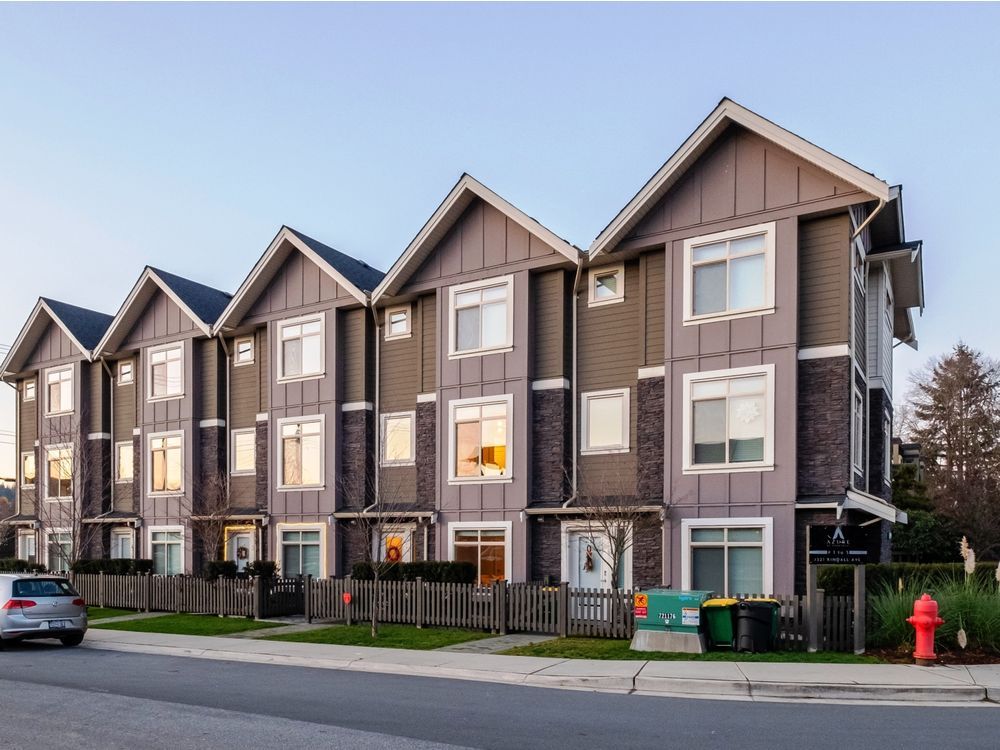 Sold (Bought): PoCo townhome features open-concept, contemporary style ...