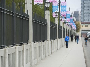 There was opposition when the suicide fencing went up on Burrard Bridge five years ago, but that fencing was what gave Const. Brad Mear time to get to a young man while he was still trying to climb the bridge to commit suicide.