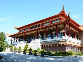Lingyen Mountain Temple