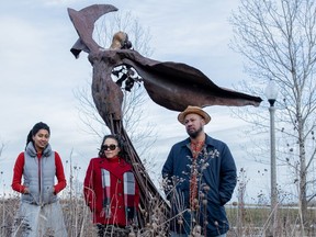 Artifacts is a Chicago-based trio featuring (l-r) Tomeka Reid on cello, Nicole Mitchell on flute and electronics and Mike Reed on drums.