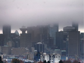 Friday looks cloudy with a chance of drizzle in Metro Vancouver. Rain is expected overnight and on Saturday morning.