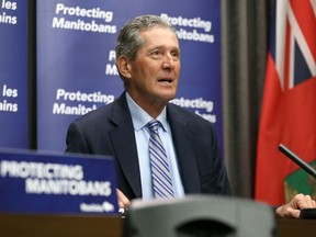 Premier Brian Pallister delivers a COVID-19 briefing at the Manitoba Legislative Building in Winnipeg on Thurs., May 20, 2021. KEVIN KING/Winnipeg Sun/Postmedia Network