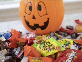 Candy wrappers can be frightening to the environment. But there are alternatives.