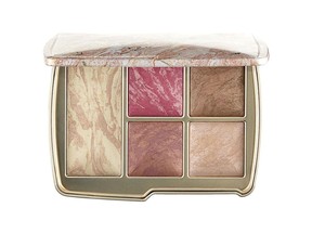 Hourglass Ambient Lighting Edit Face Palette.