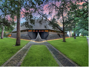 The "Darth Vader" house in Houston.