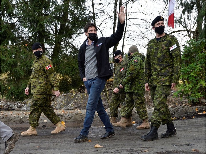 Canada’s Prime Minister Justin Trudeau visits Abbottsford after rainstorms lashed the western Canadian province of British Columbia, triggering landslides and floods, shutting highways, in Abbottsford, British Columbia, Canada November 26, 2021.