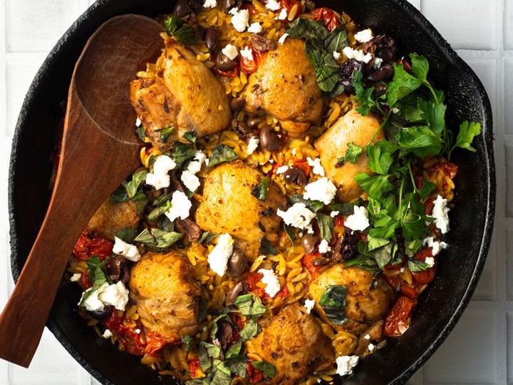  Chicken orzo with feta and olives: You can also sub in prawns for the chicken in this dish.