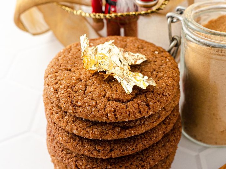  Chewy ginger cookies: Ginger lovers can just add two tablespoons of finely chopped ginger to the dough.