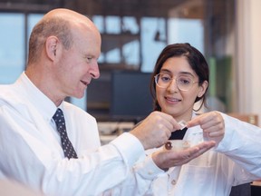 John Madden (Principal Investigator at Mend the Gap) and doctoral candidate Sukhneet Dhillon are researching a magnetic alignment device for use in the study of directed nerve growth.