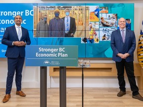 From left, Jobs Minister Ravi Kahlon, Kathy Kinloch, president, British Columbia Institute of Technology, an unnamed person, parliamentary secretary Andrew Mercier, and Premier John Horgan announce B.C.'s Economic Plan and spending on training.