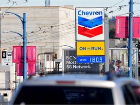 Regular gas advertised for sale at 180.9 cents  per litre at the Chevron Station on E. Hastings St. in Vancouver,  BC., on February 13, 2022. 



(NICK PROCAYLO/POSTMEDIA) 



00066724A [PNG Merlin Archive]