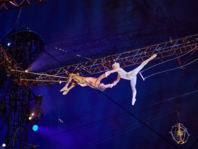 The flying trapeze at Cirque du Soleil’s Alegría. ‘The idea was to present something like a ‘love dance’ in the air with side-by-side trapezes that they wanted to be able to rotate around the stage,’ says senior equipment and acrobatic riggings designer Pierre Masse.