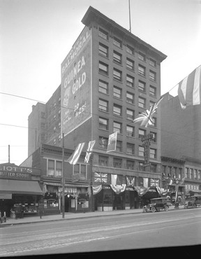 The Balmoral Hotel when it had a smaller, pre-neon sign, circa 1926.