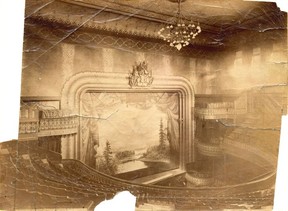 Innenraum des Vancouver Opera House – Granville St., um 1891. Vancouver Archives AM54-S4-: Bu P7.