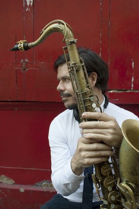 De in Vancouver opgegroeide saxofonist Seamus Blake brengt zijn kwartet naar BlueShore op 8 mei op CapU.