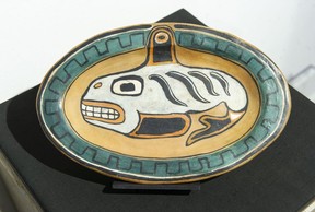 Klee Wyck Carr Orca Platter carries a pre-sale estimate at auction $ 10 000 to $ 15 000.